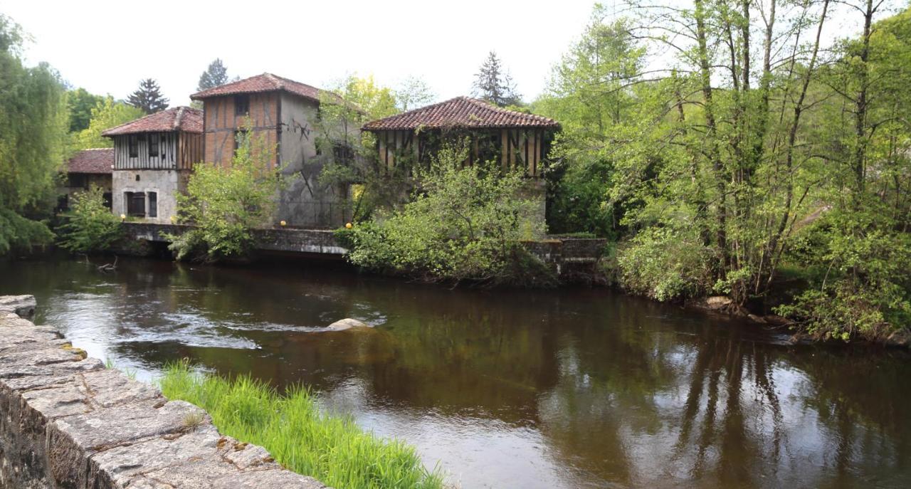 Chambres D'Hotes Le Veilleur De Noblat Saint-Leonard-de-Noblat Luaran gambar
